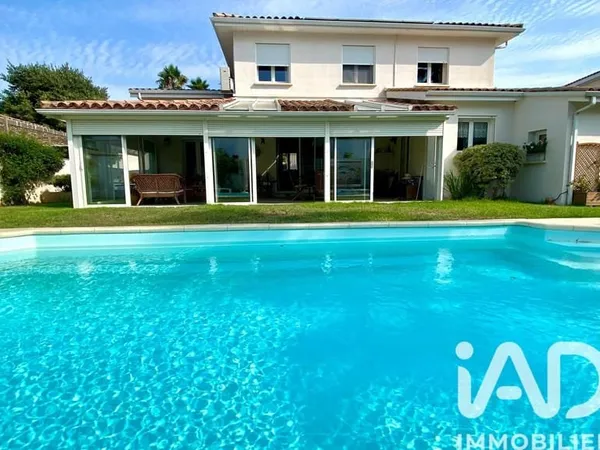 Vente Maison d'architecte 8 pièces