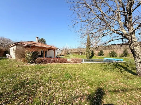Maison Caillac proche des commerces