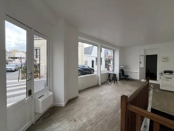 Local commercial 58 m²