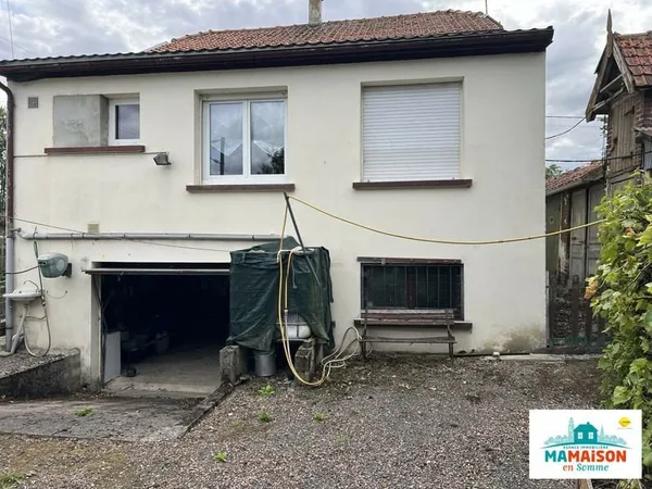 Maison individuelle, 3 chambres, garage, sous-sol, jardin, dépe