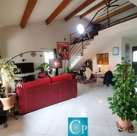 Maison 5 pièces 150 m²