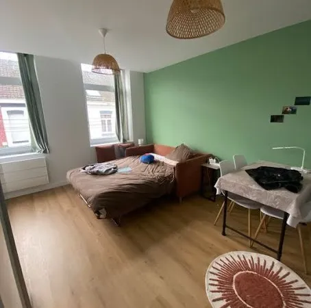 Studio 1 pièce 24 m²