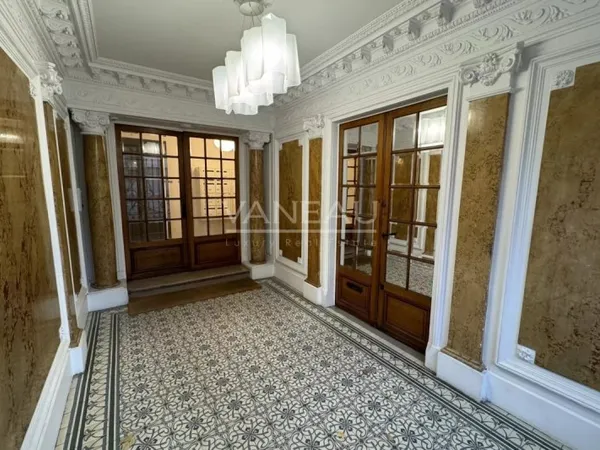 Exclusivité - Appartement - Paris 5 - Val de Grace - lumière / potentiel