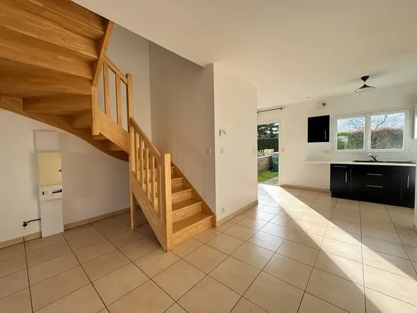 Appartement Duplex avec terrasse et jardin privatif