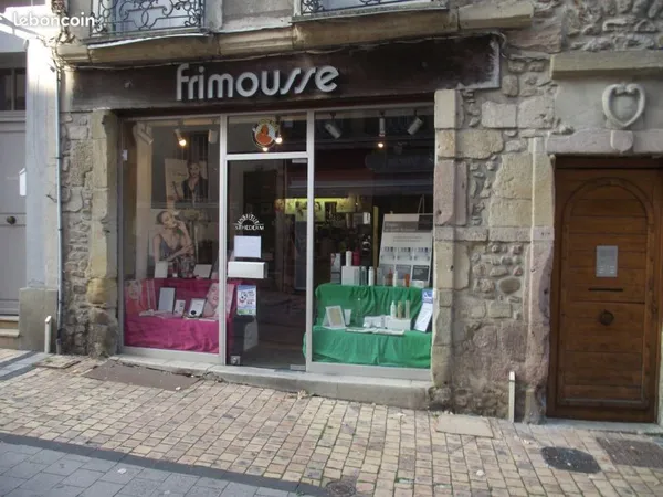 Boutique a louer
