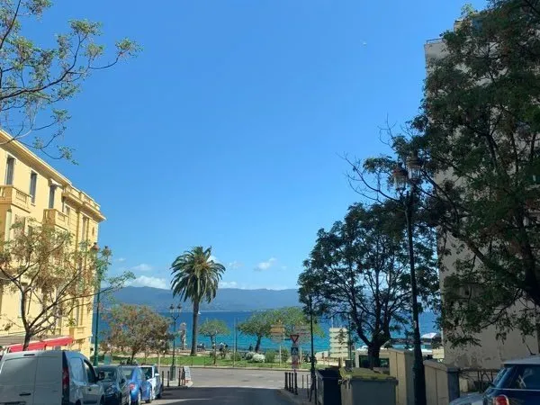 T2 quartier trottel Ajaccio