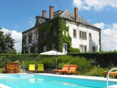 Maison 15 pièces 600 m²