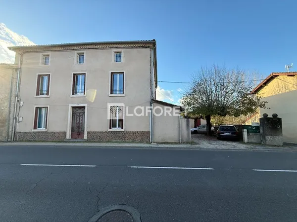 Immeuble 20 pièces 486 m²