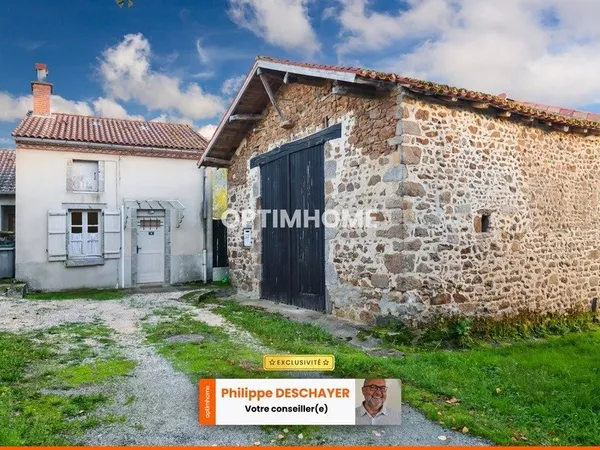 Maison 5 pièces 85 m² plain pied - 2 chambres - sur parcelle terrain de 900 m² + grange MAGNAC LAVAL