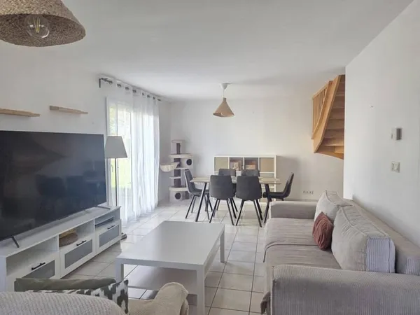 Maison 5 pièces 121 m²