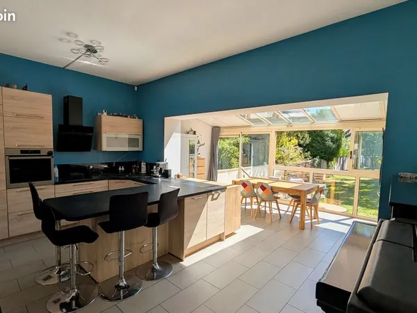 Maison 1930 rénovée 110 m² , Beau Jardin traversant