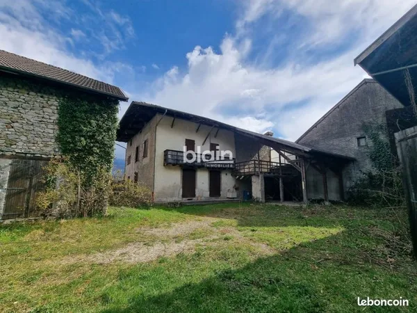 Maison 6 pièces 145 m²