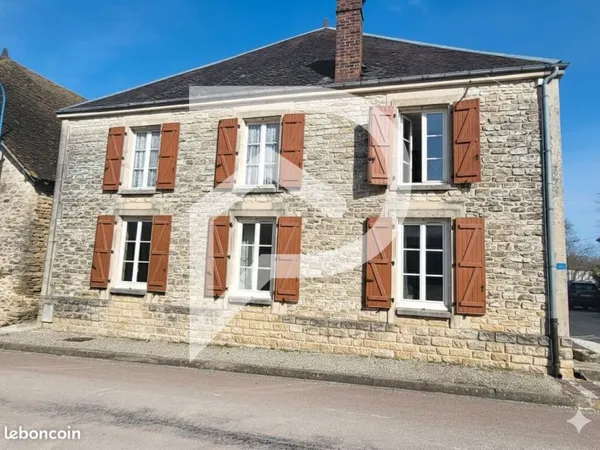 Propriété 7 pièces 320 m²