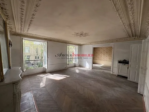 Appartement 7 pièces 149 m²