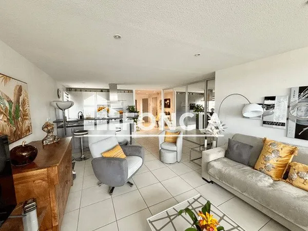 Appartement T3 de 75 m2 avec parking à Canet sud