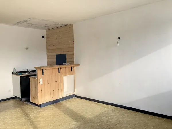 Appartement Vente Saint-Martin-de-Crau 1p 28m² 520€