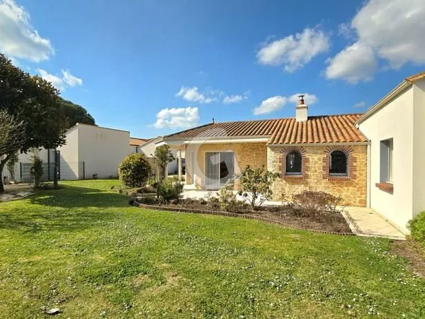 MAISON 5 PIECES 164M² A VENDRE JARD SUR MER