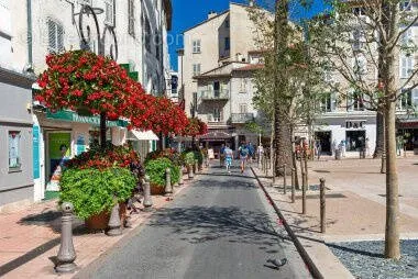 Vieil antibes exclusivite top emplacement vente a emporter sandwicherie rotisserie