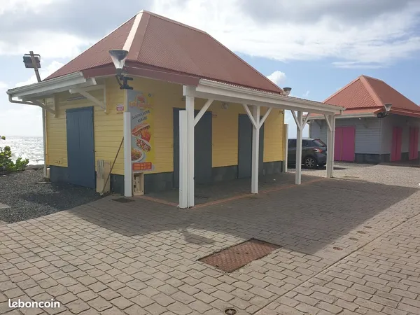 Hôtellerie et restauration Vente Baie-Mahault  45m² 74900€