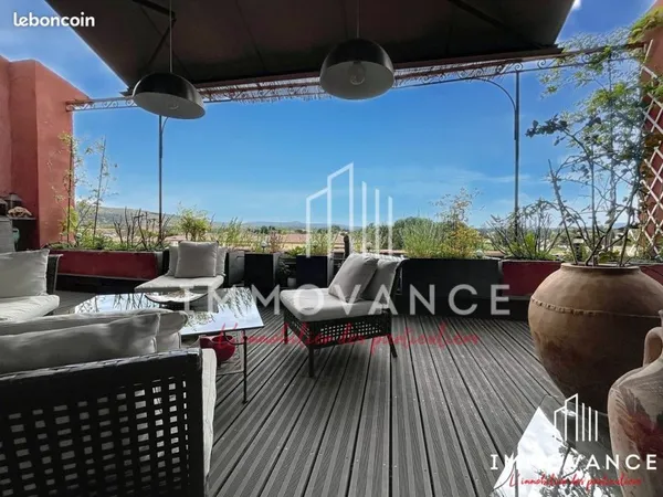 Duplex 5 pièces 146 m²