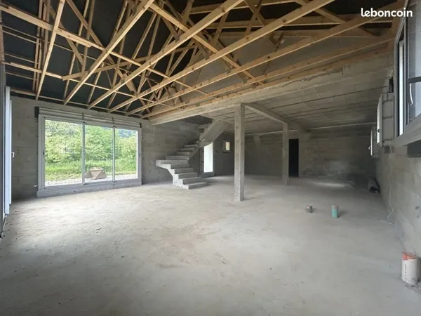 Maison 4 pièces 140 m²