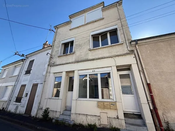 Appartement 3 pièces 197 m²