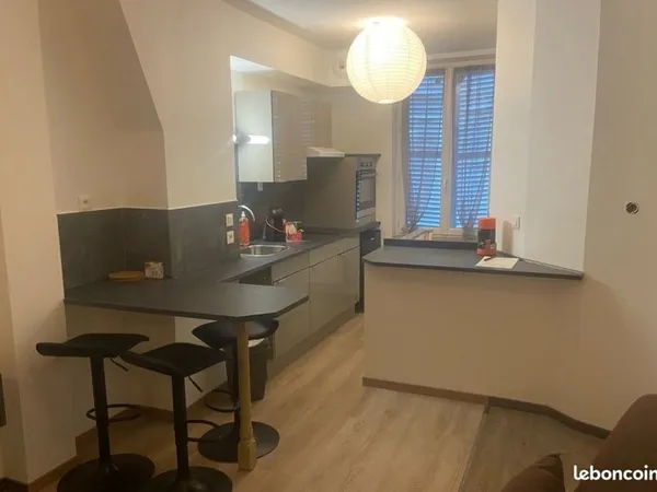 Loue studio meublé