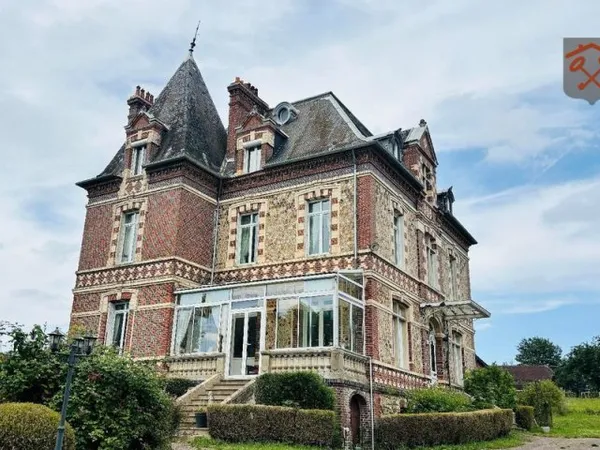 Maison 12 pièces 300 m²