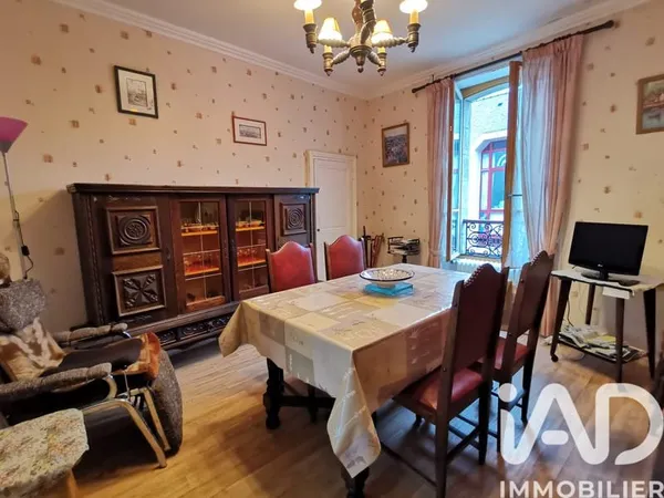 Maison avec appartements 4 pièces 197 m²