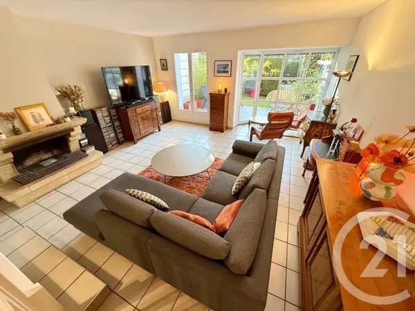Maison 5 pièces 138 m²