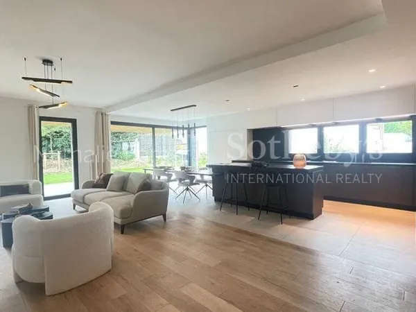 Appartement 3 pièces 97 m²