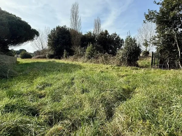 Terrain 417 m²