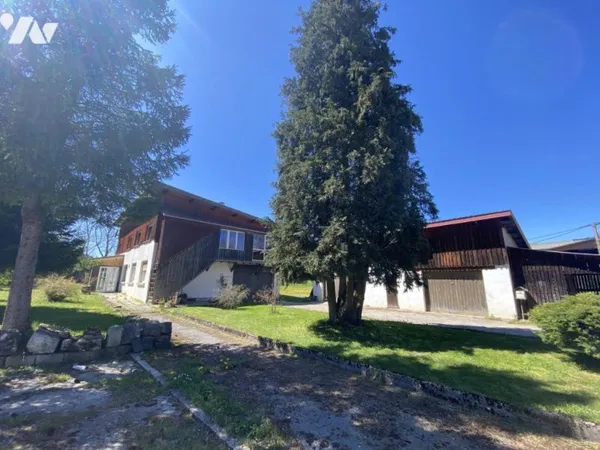 Maison 11 pièces 214 m²