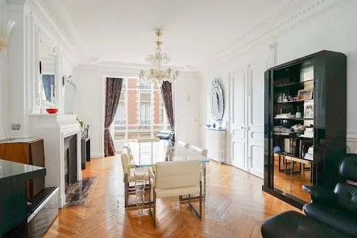 Appartement 210 m²