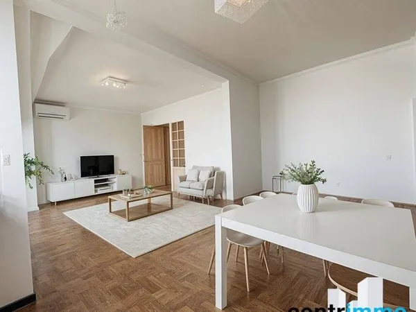 Appartement 4 pièces 84 m²