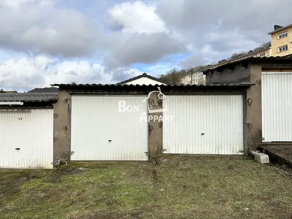 Garage à louer à HOMÉCOURT
