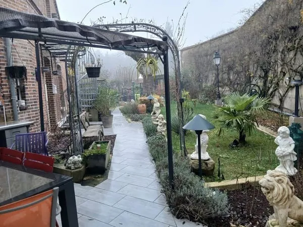 Studio 1 pièce 35 m²