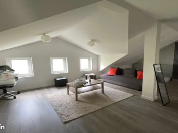 F1 meublé - 28 m² - Centre Ville Ouest - 470 CC