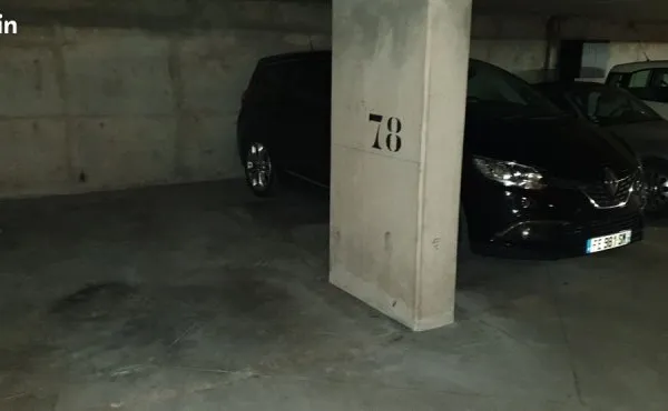 Parking 12m2 - Asnières sur seine