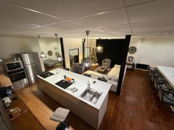 belle maison dans village calme - (professionnel immo)