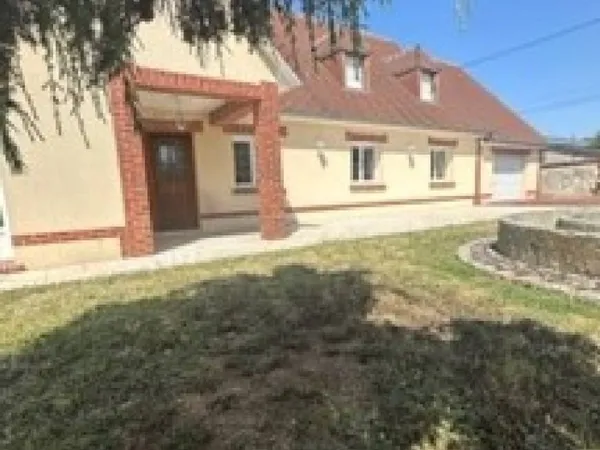 Maison de plain-pied 6 pièces 150 m²