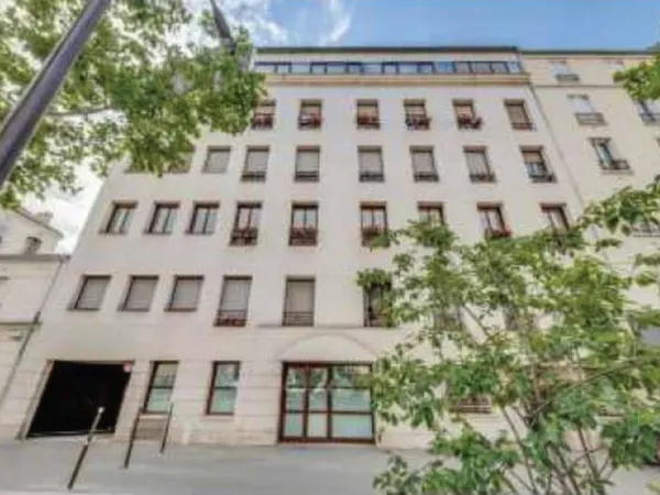 Bureaux 174 m²