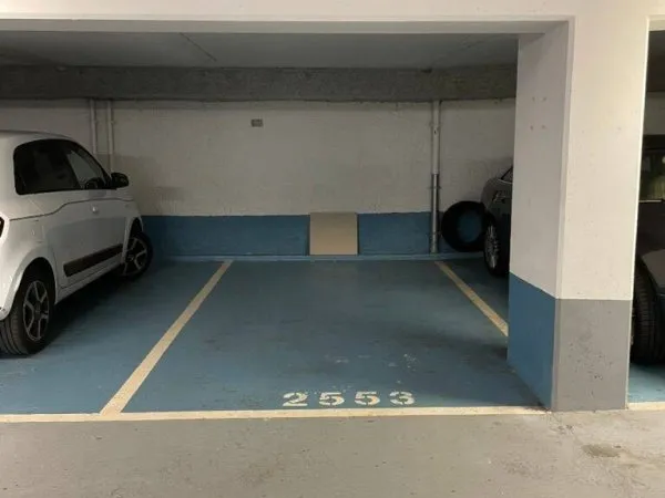 Parking 10 m²