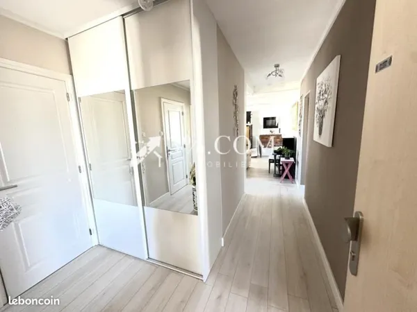 Appartement 4 pièces 74 m²