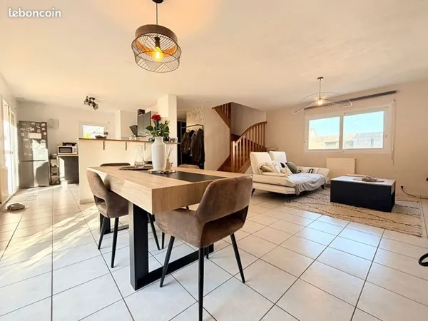Maison 4 pièces 90 m²