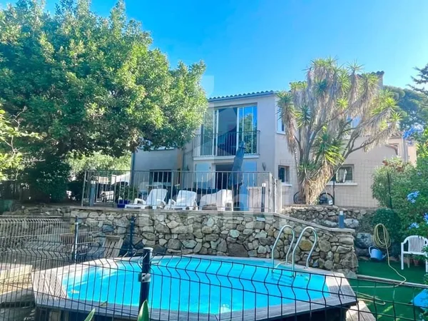 Maison 6 pièces 124 m²