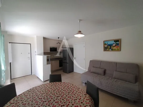 Frontignan - Appartement T2 meublé de 42M² avec terrasse et garage fermé