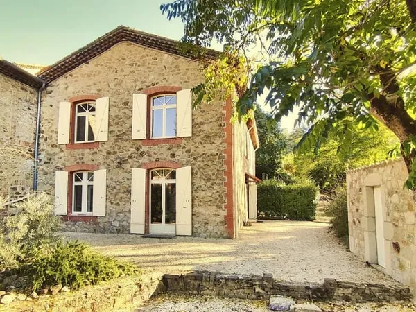 Maison en pierre 135m2 aux pieds des Cévennes entre St Ambroix et Les Vans