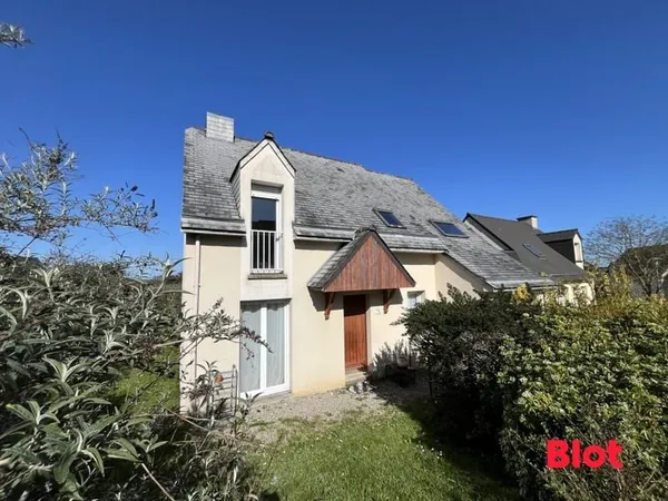 A VENDRE EN EXCLUSIVITE BLOT IMMOBILIER - MAISON 4 CHAMBRES - JARDIN - BAIN DE BRETAGNE