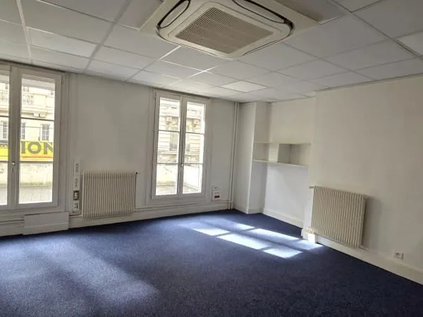 Bureaux 114 m²